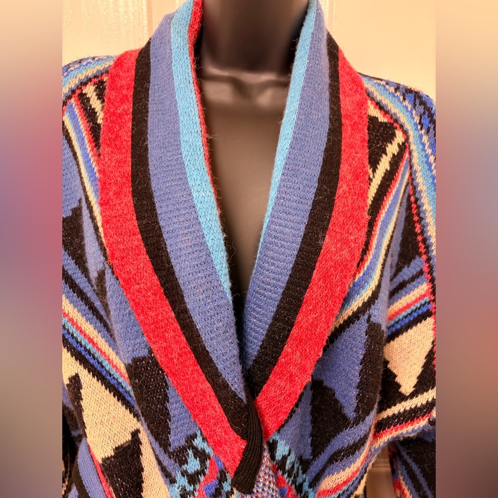Farm Rio Sweater - Picture 2 of 9